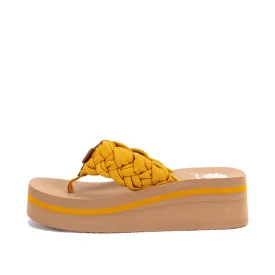 Karnika Flatform Sandal